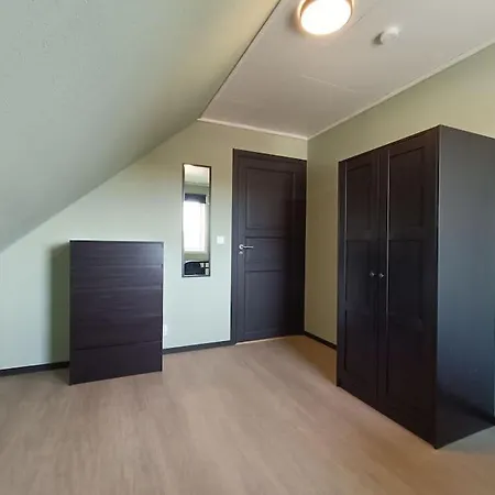 Διαμέρισμα Spacious And Fully Equipped 5 Bedroom House With Free Parking Στάβανγκερ